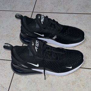 Women’s Nike Air Max 270